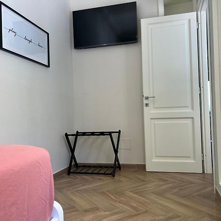 Corso Marconi Boutique Apartment - Luxury Central Apartment Next To The Port Civitavecchia Extérieur photo