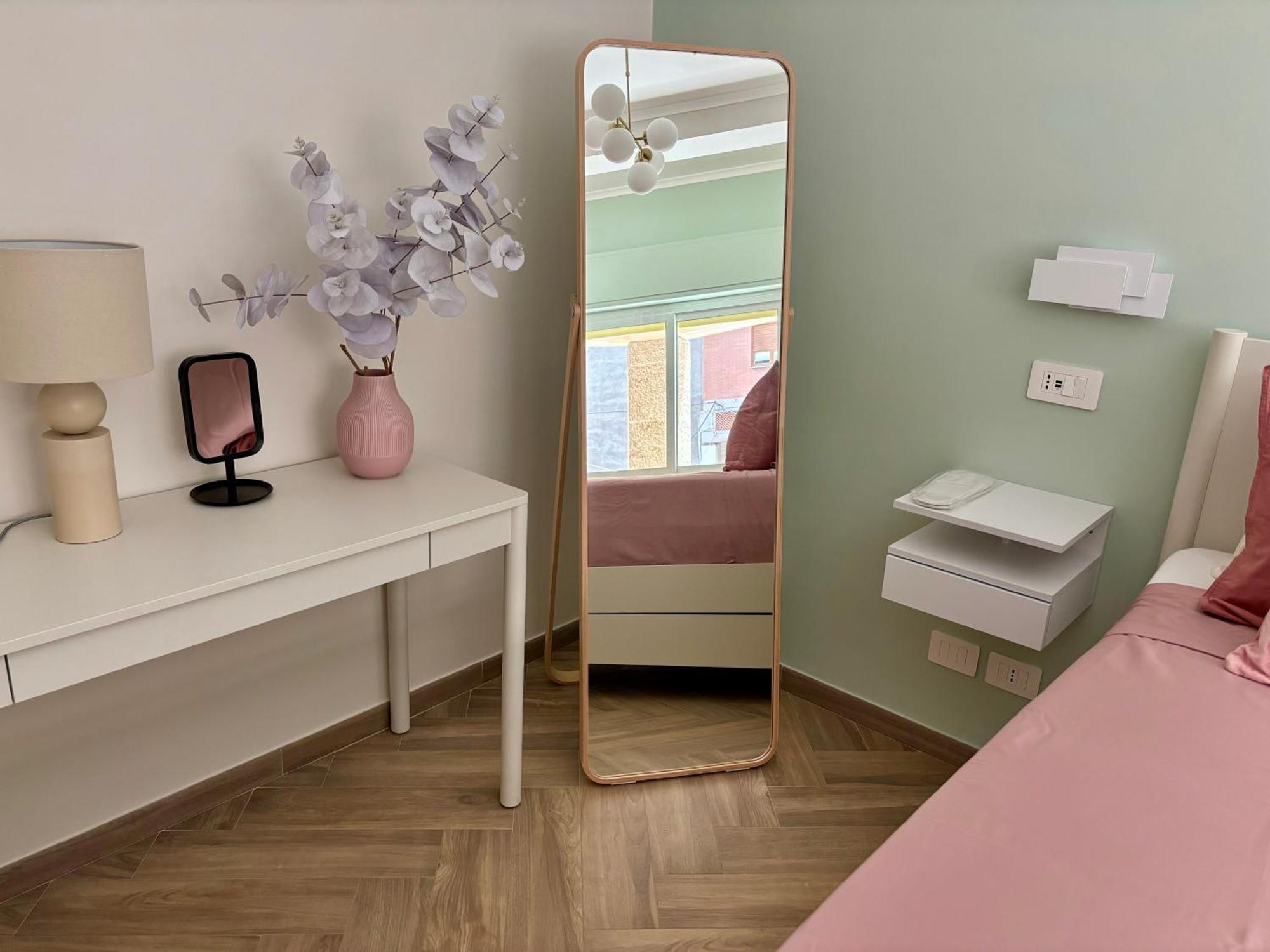 Corso Marconi Boutique Apartment - Luxury Central Apartment Next To The Port Civitavecchia Extérieur photo